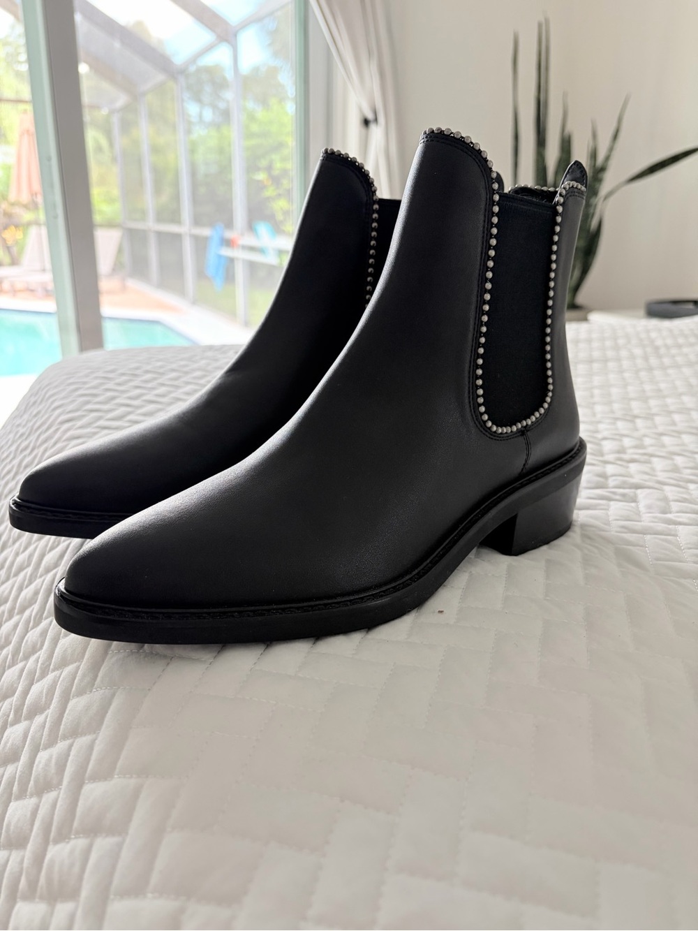 Coach Bowery Boot - Picture 2 of 9